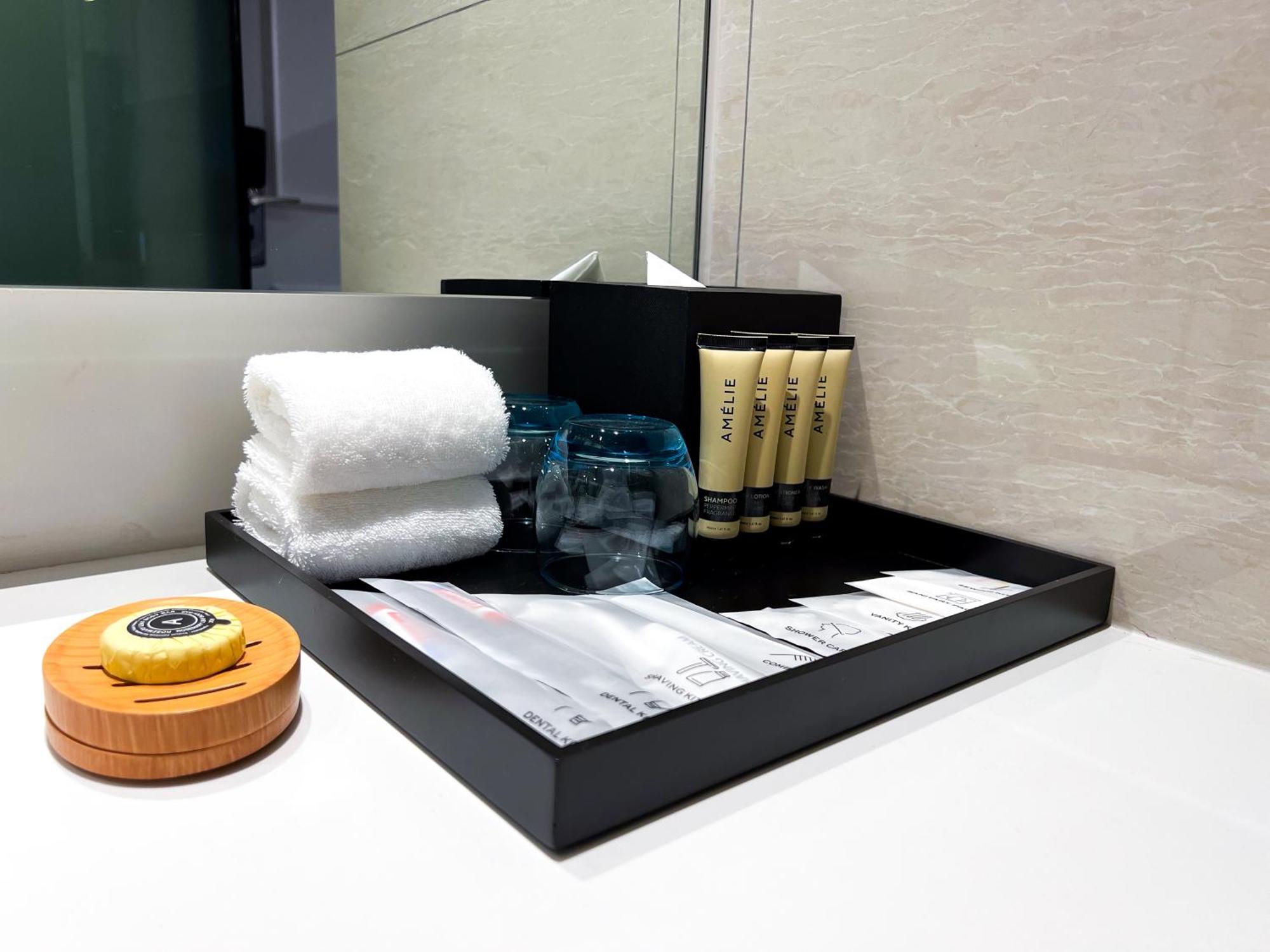 Hotel Royal Signature 吉隆坡 外观 照片 A bathroom tray